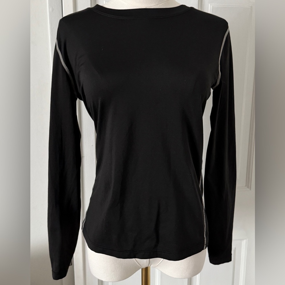 Black Long Sleeve Underscrub Shirt – Size L